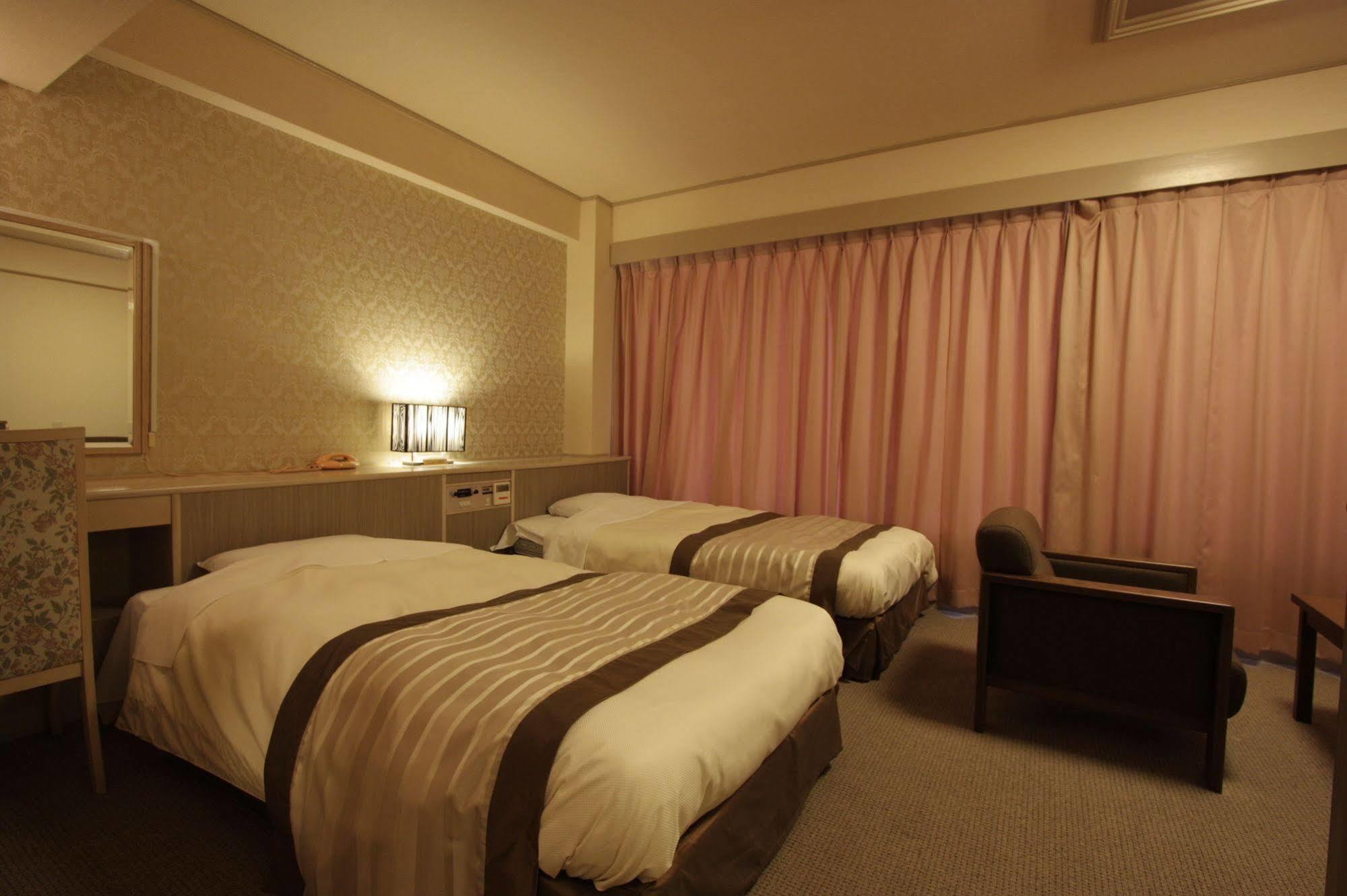 Misasa Royal Hotel מראה חיצוני תמונה