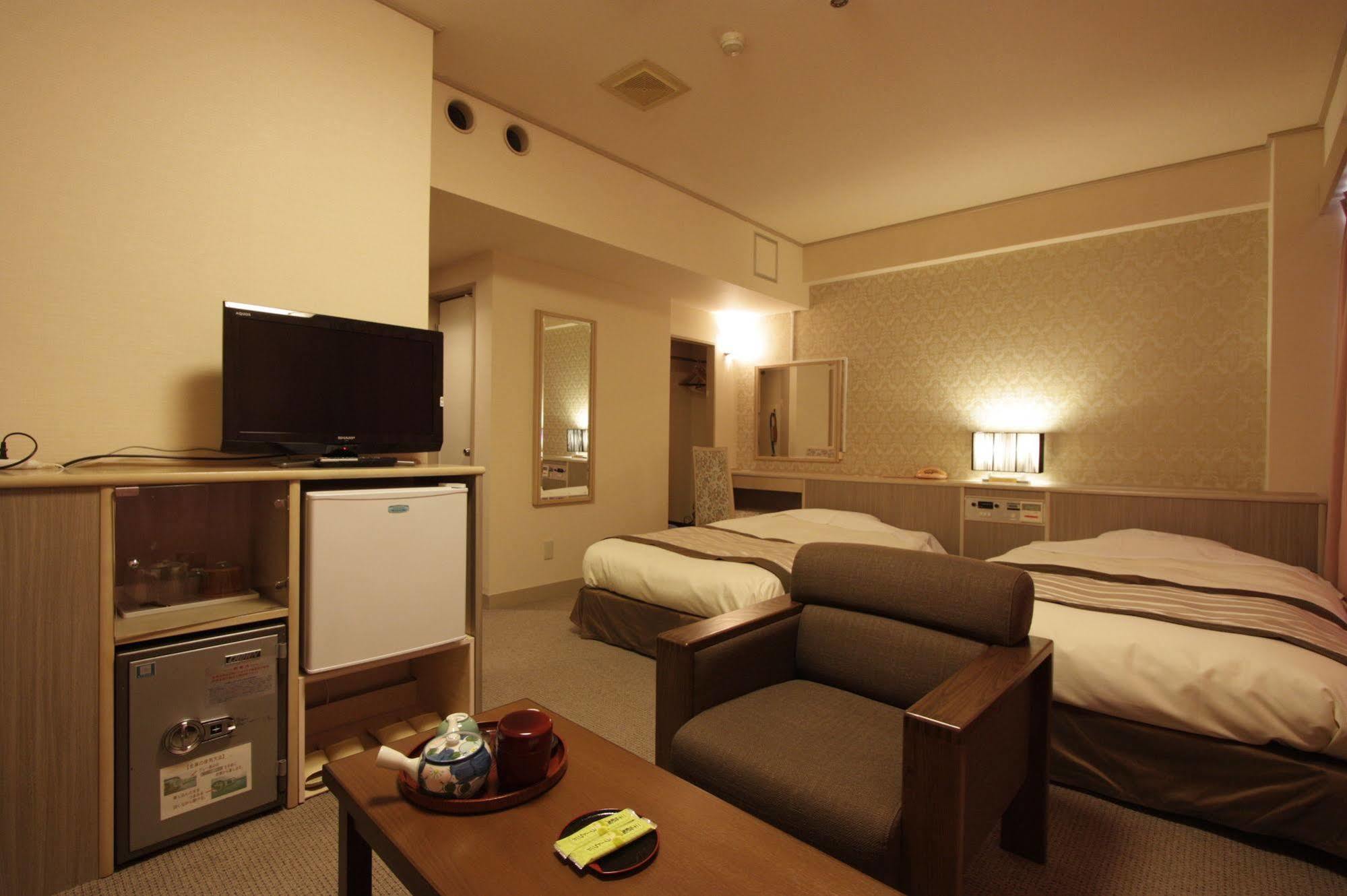 Misasa Royal Hotel מראה חיצוני תמונה